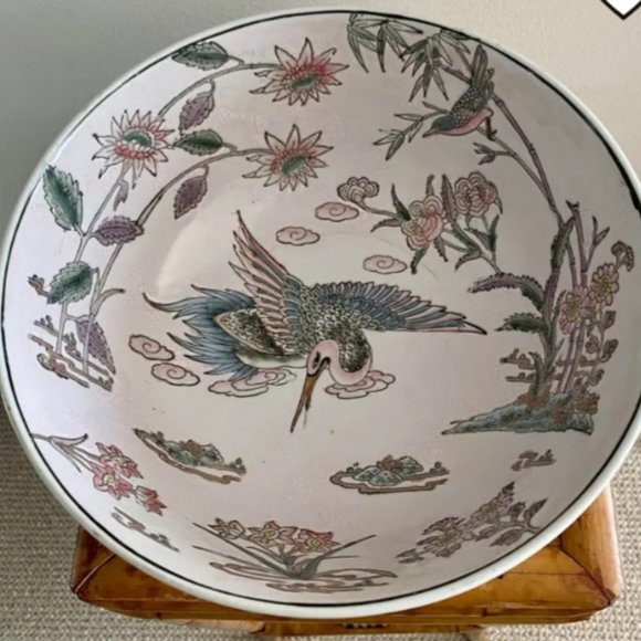 Large Chinoiserie Pale Pink Bowl with Crane